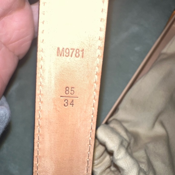 Louis Vuitton LV Initials Belt Monogram canvas - Picture 5 of 7